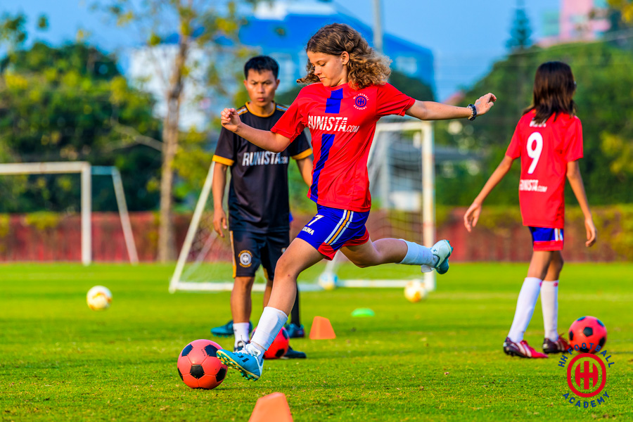 HH Football Academy Hua Hin - Girls Football Team - Feb 2023 - 8985