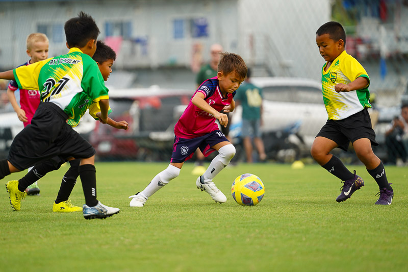 Hia Hin Football Academy Thailand - Natural Grass Foootball Pitch - Isaak - 32 800
